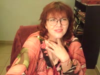 Hii my name is Regina
Im a 20 y/o woman, i like both woman and man because im bisexual,
im a creator i like to stream for all of you and share my blessings