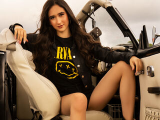 cam girl showing tits AlanaPearce