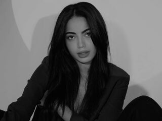 cam hooker chatroom AmaraValmont