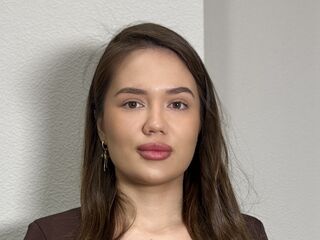 sexy camgirl CammieLosecco