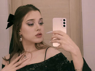 jasmin livesex KaisaJenner