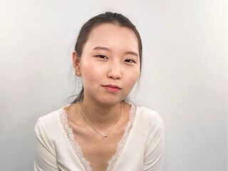 naughty cam girl masturbating with dildo NellaBiggard