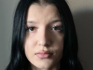 beautiful girl OliveViereck