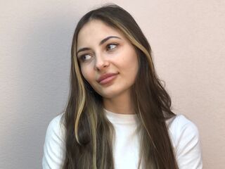 nude webcam ZanaBaerman