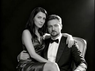 hot couple webcam picture AdelleandCrish