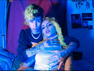 couple fucking in front of cam DanAndLila