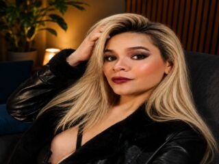 foot worship video chat SarahLorenzi