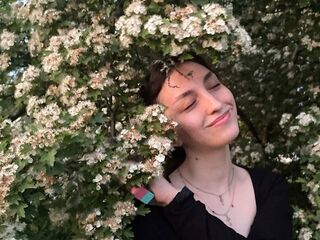 cam girl fingering pussy AdalineScavetta