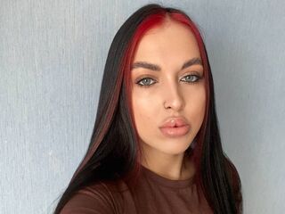 camgirl fingering bald pussy AgataDiamonds