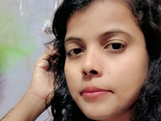 naked camgirl picture AishwariaRaie