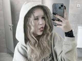 girl sexcam AlicaUwu