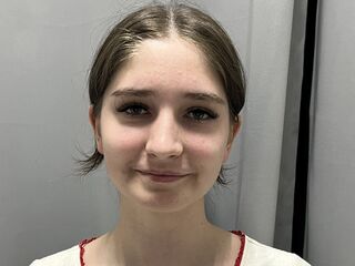 cam girl spreading pussy AlisaGlem