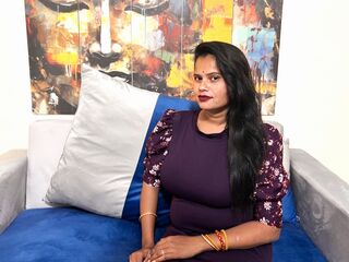 cam girl showing tits AnnaRevolt