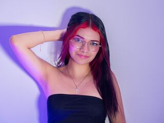 camwhore fingering shaved pussy AriaRosel