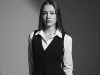 chat room photo ArianeRovell