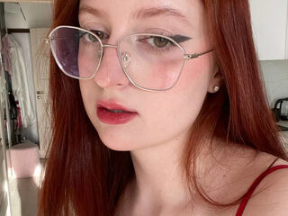kinky webcam model ArielSwon