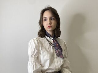 cam girl playing with dildo ArlineRatkowski