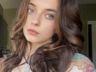 naked webcamgirl AvaMack