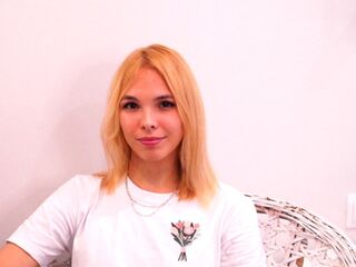 adult liveshow AvelinaRose