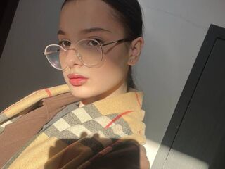 camgirl masturbating BarberaMatejek