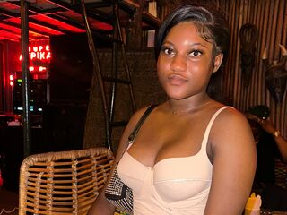 nude camgirl picture BiancaStyles