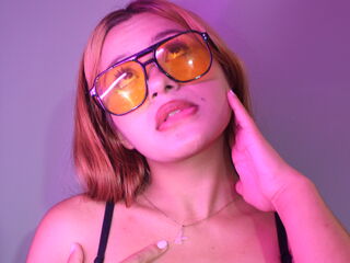 camwhore fingering pussy CataleyaSantana