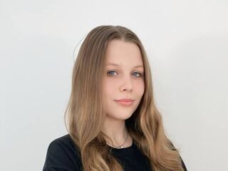 bedroom live sex ChristianeSivie