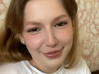 fingering cam whore ChunYundt