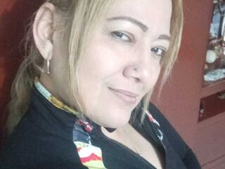 beautiful webcam girl ClauCortner