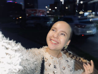 live chat room CristinAuslander
