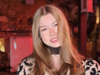 hot webcam show DainaThroneberry