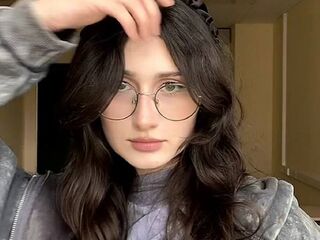 camgirl fingering wet pussy DianneBrowie