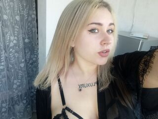 webcamgirl video chat DinahSalimas
