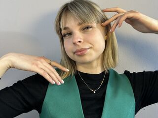 hot webcam picture EmelineBurrough