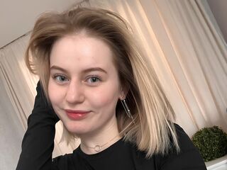 hot cam girl fingering pussy ErleneDavidge