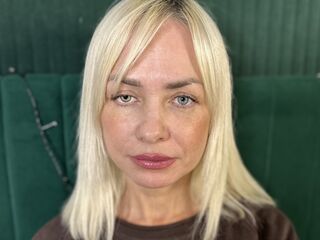 fingering cam slut EvaRomer