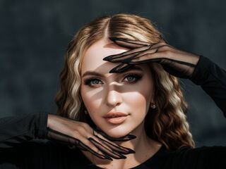 nude webcamgirl EvaVibe