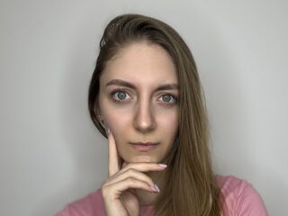 nude webcam girl photo GenevaAndrode