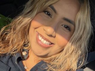 hot cam slut Genieinabottlebb