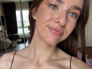 free live chatroom GingerWareham