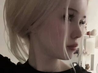 camgirl live sex photo HeatherHeinitz