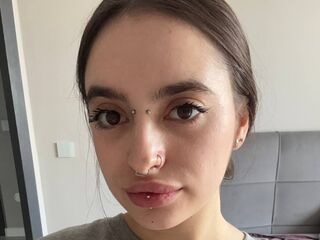 fingering camslut JellyManrea