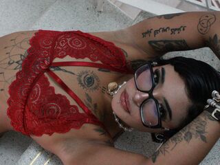 show live JessiHilton