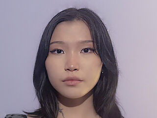 naked girl with cam masturbating JessiccaPinkman