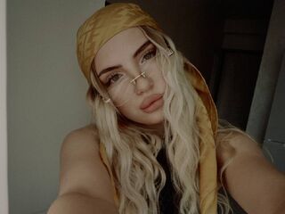 webcamgirl chat room JessieFord