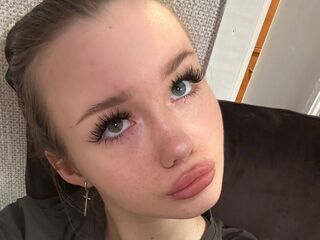 camgirl showing pussy JuliaStevens