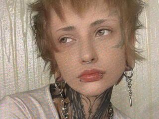 camslut webcam video JulianeVerdier