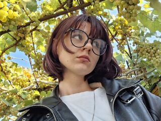 fingering camgirl video JuliannMunning