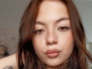 camwhore nude JulioCorner