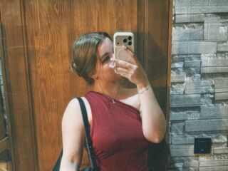 hot cam girl fingering shaved pussy KandaceKatzman